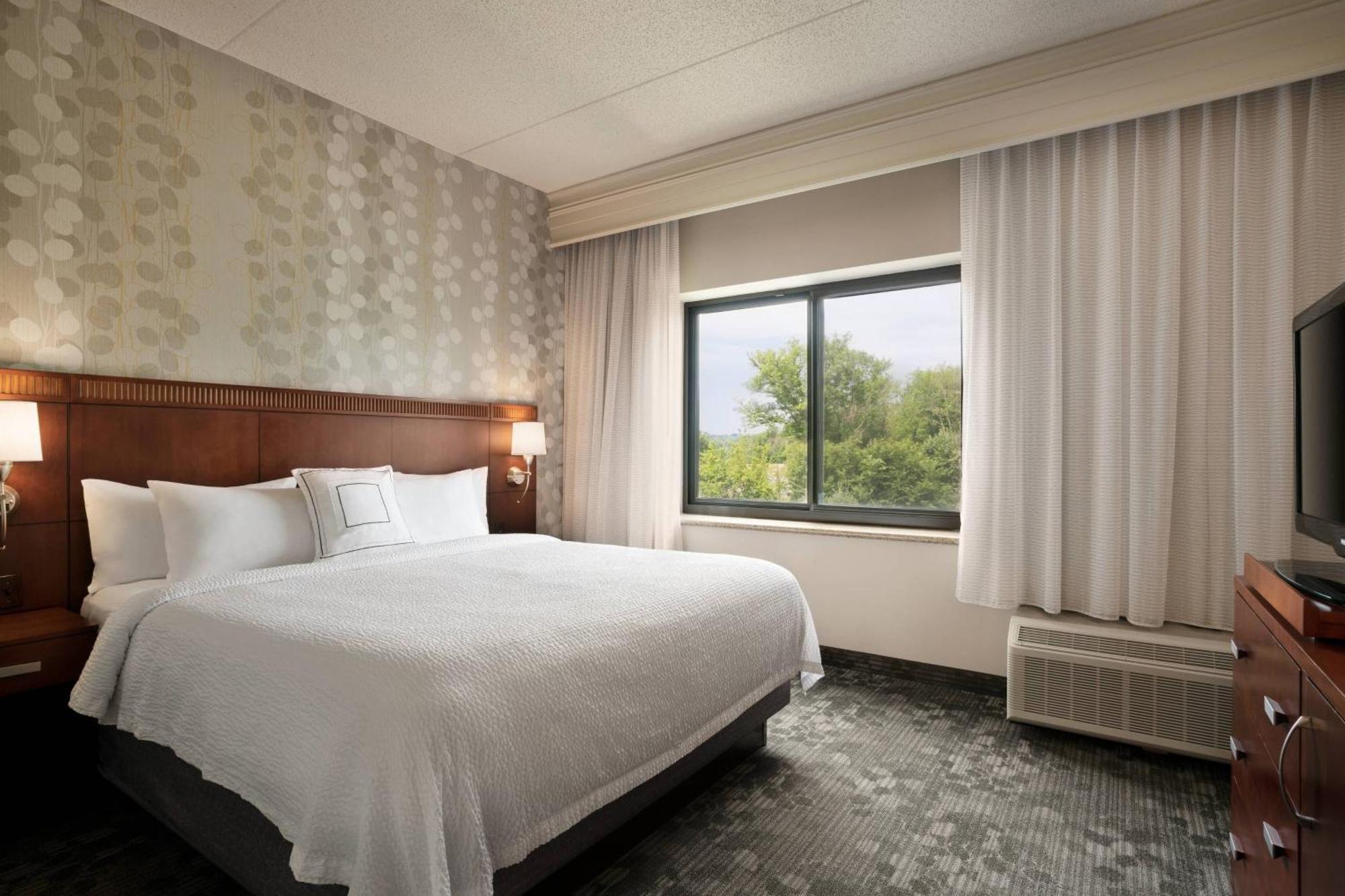 Courtyard By Marriott Middletown Goshen Hotel Exterior foto